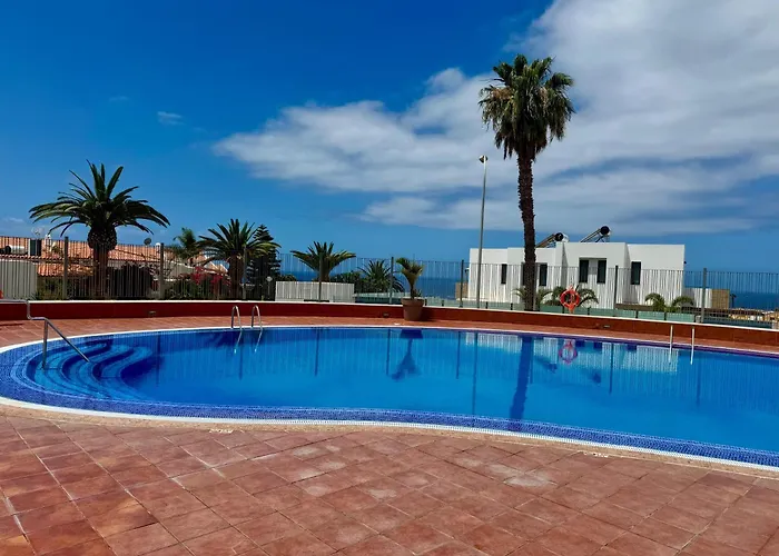 San Eugenio Charming Renovated Tenerife Apartament *