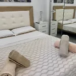 San Eugenio Charming Renovated Tenerife Daire *